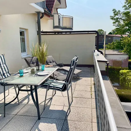 Sonnendeck 3 *